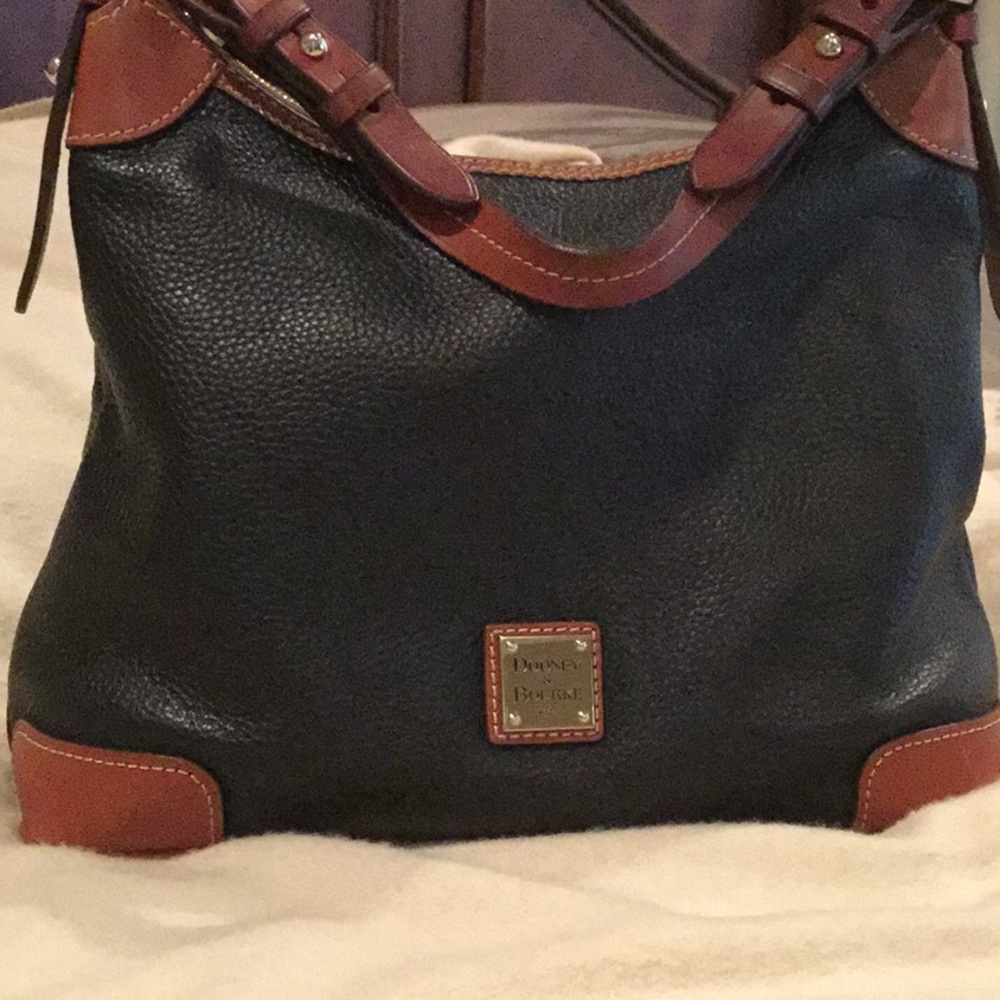 Dooney & Bourke Bag